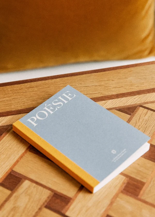 Sezane A6-Heft< Papierwaren & Raumdüfte