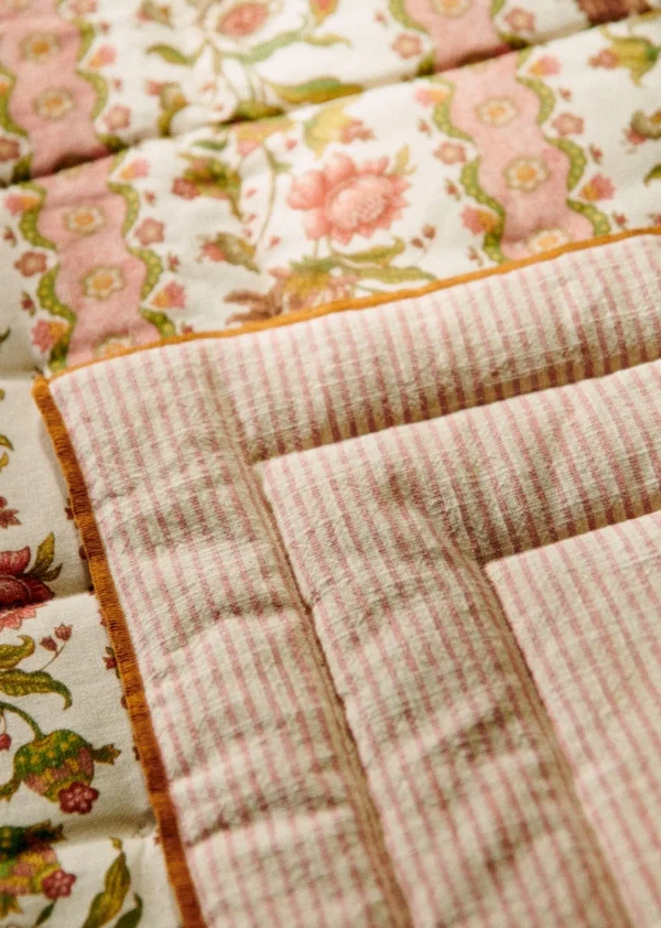 Sezane Bedruckte Steppdecke< Textilien