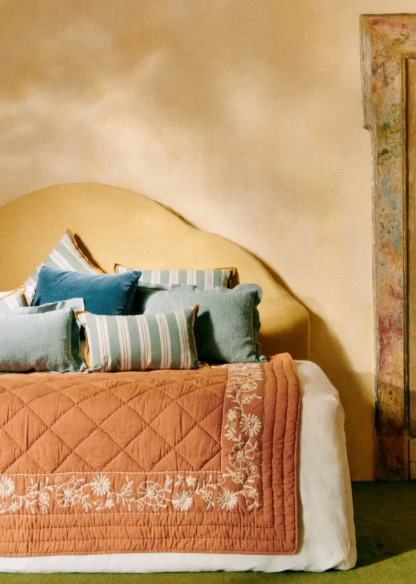 Sezane Bestickte Steppdecke< Textilien