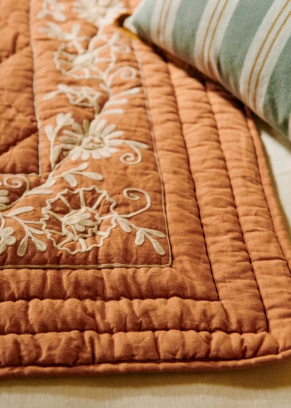 Sezane Bestickte Steppdecke< Textilien