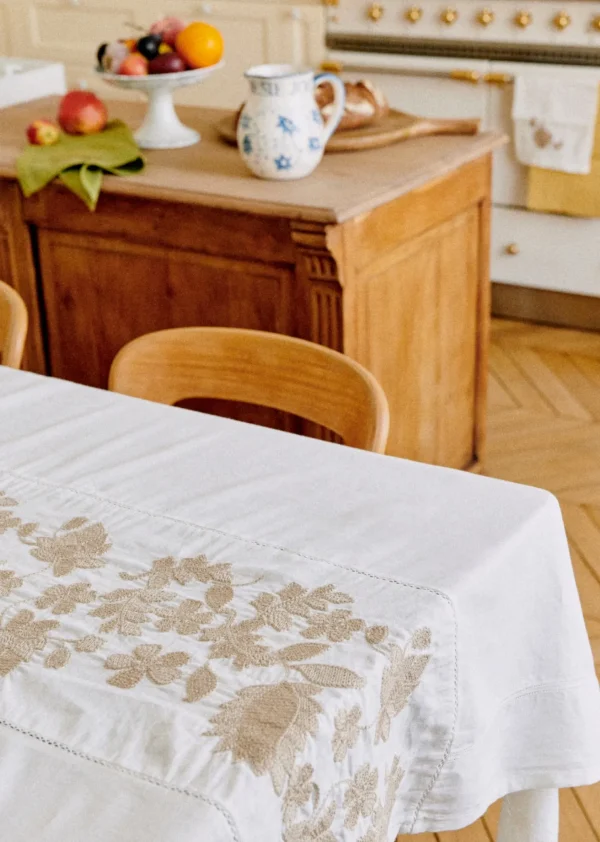Sezane Bestickte Tischdecke< Geschirr | Textilien