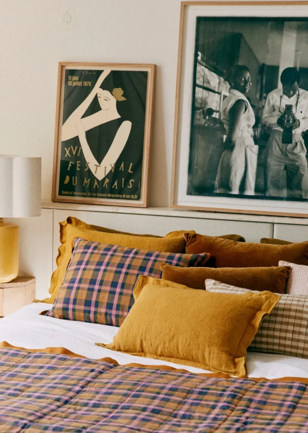Sezane Gewebte Steppdecke< Textilien