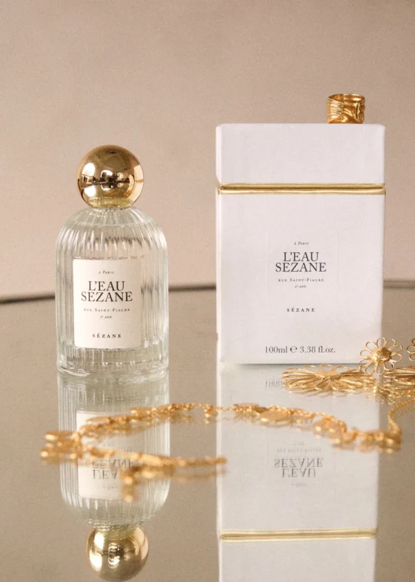 Sezane L'Eau Sézane< Lifestyle