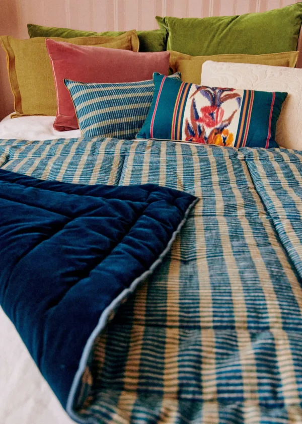 Sezane Steppdecke< Textilien