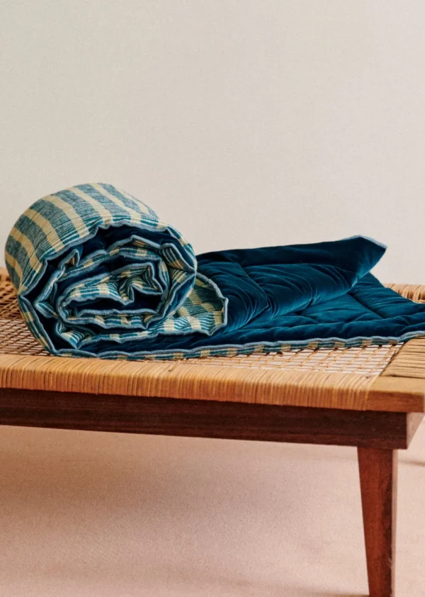 Sezane Steppdecke< Textilien