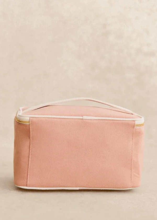 Sezane Vanity< Lifestyle