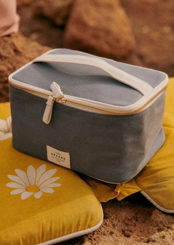 Sezane Vanity< Lifestyle