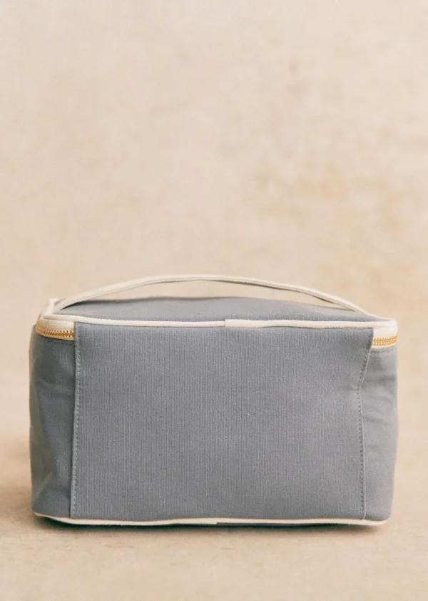 Sezane Vanity< Lifestyle